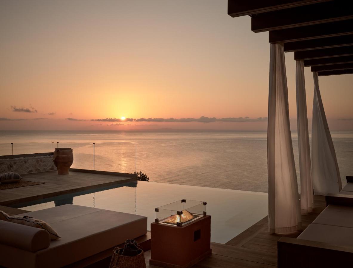 White Springs Retreat Villa Orthoniaí Buitenkant foto